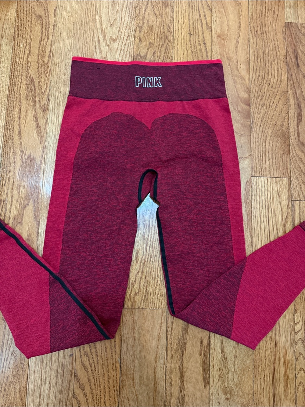 PINK Victoria's Secret Two-Tone Red Seamless Leggings